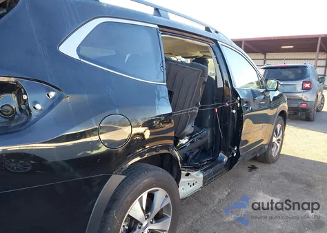 2023 Subaru Ascent Premium 8-Passenger from USA, damaged, VIN 4S4WMACD4P3434994